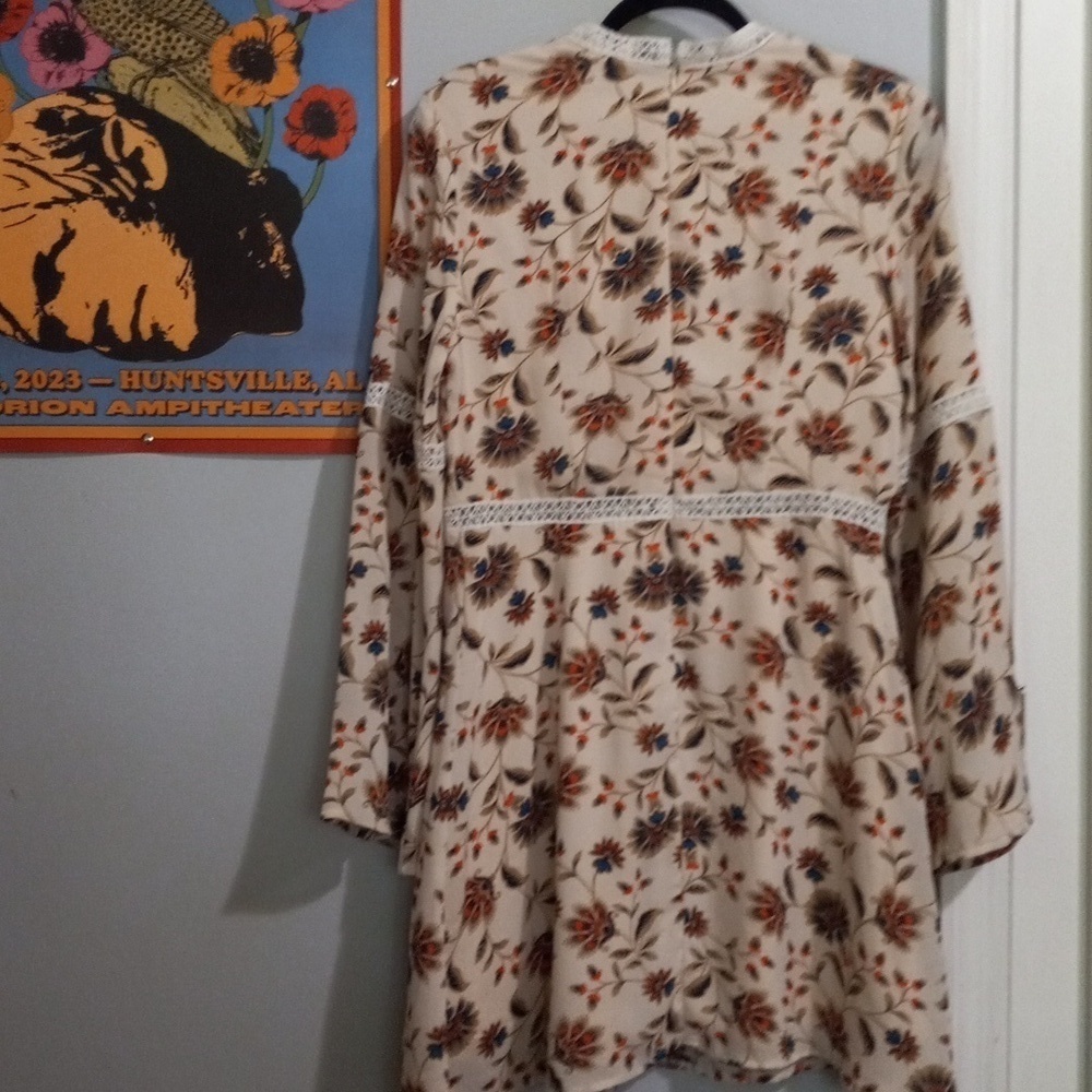 NB Avenue Cream Floral Lace Detail Bell Sleeve Boho Mini Dress Size 8 - Picture 14 of 14